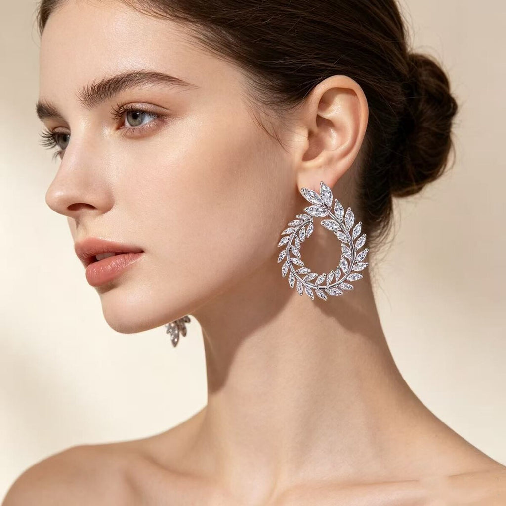 Cubic zirconia earrings by Yoshan, detail view 5