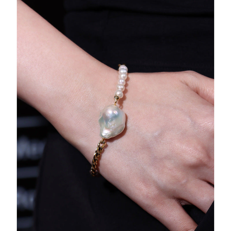 Pearl retro jewelry set by Yoshan