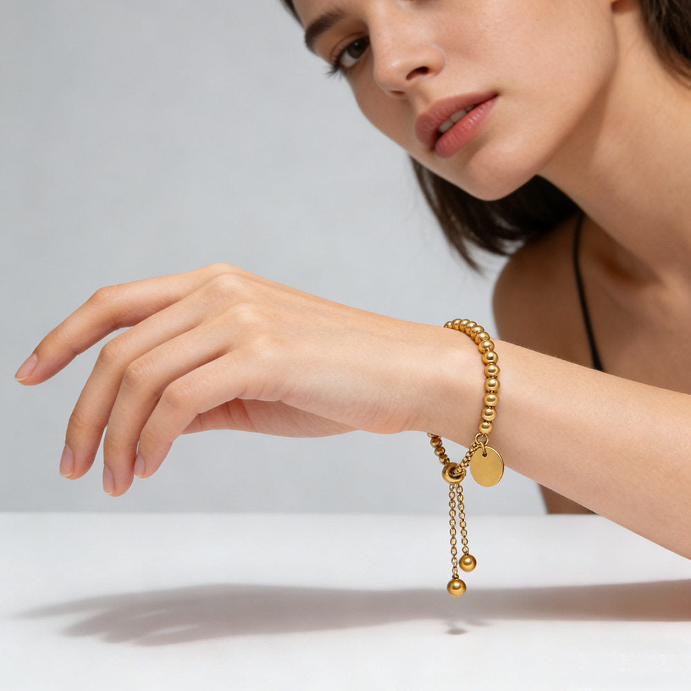 Cuff bracelet by Yoshan, detail view 3