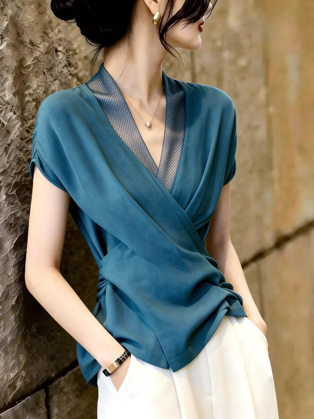 Women's V-Neck Summer Office Cropped Workwear Top Fashion Blouse Shirt for Business Casual Streetwear Spring