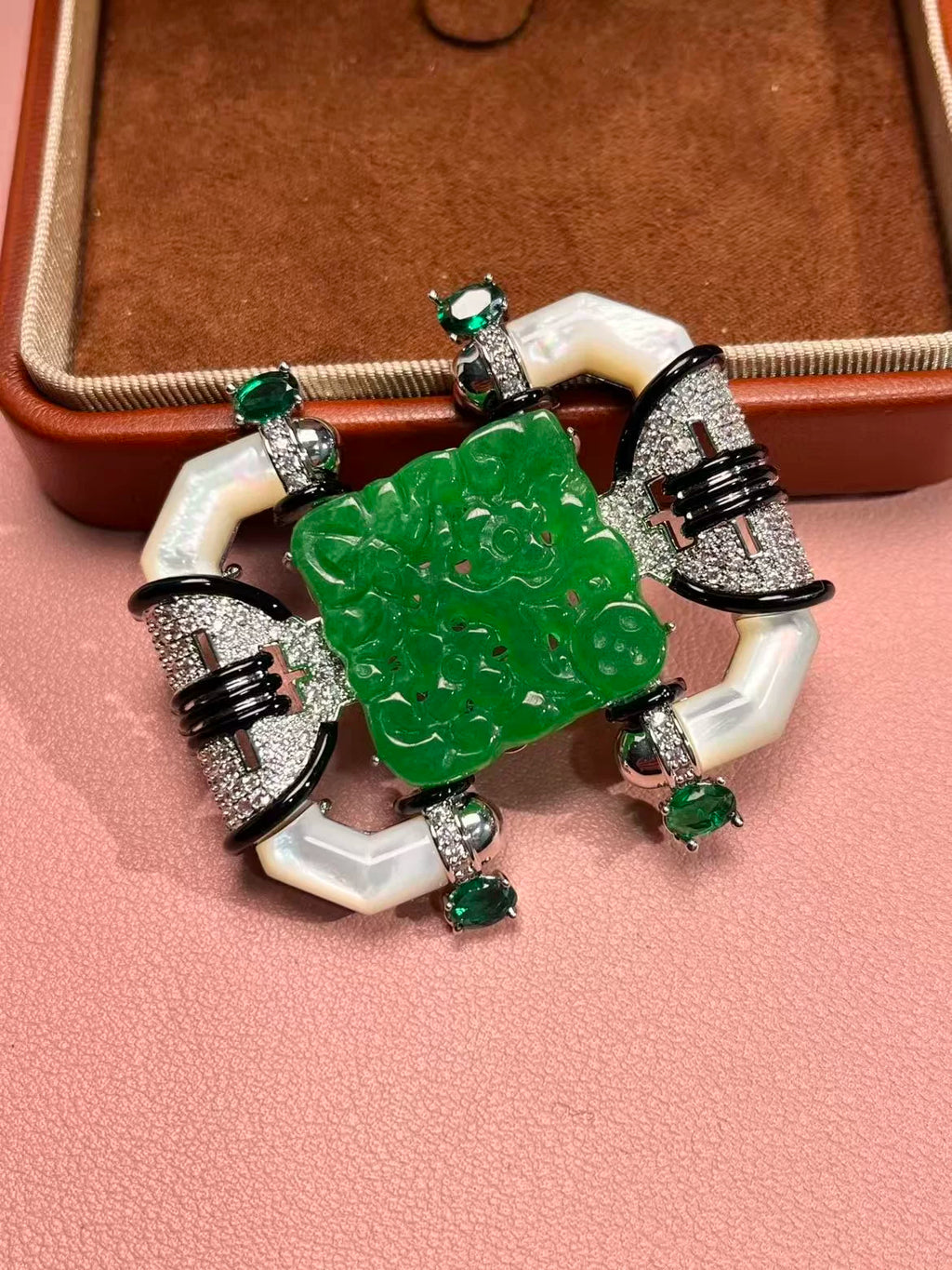 Bracelet by Yoshan, detail view 3