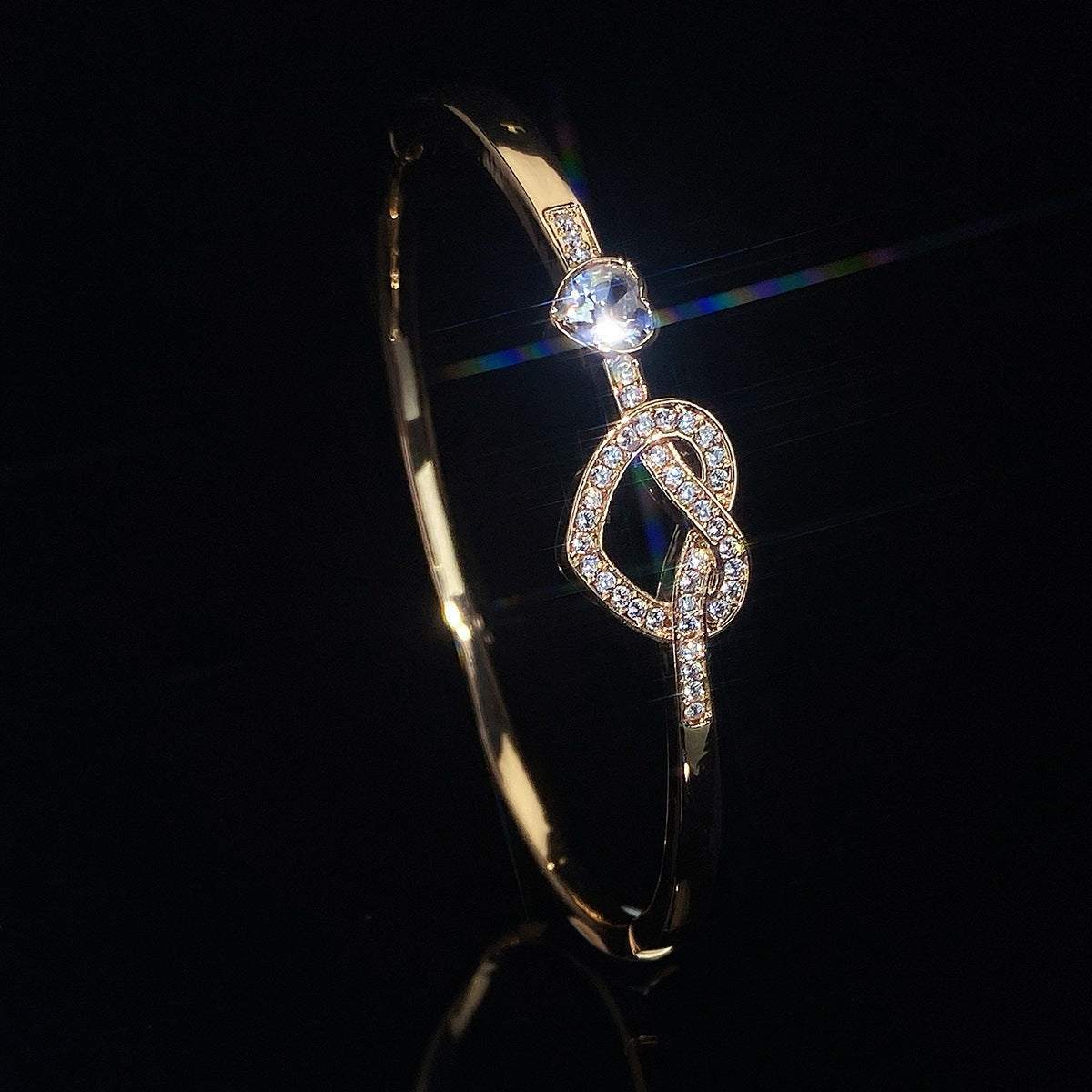 Cuff bracelet by Yoshan, detail view 5