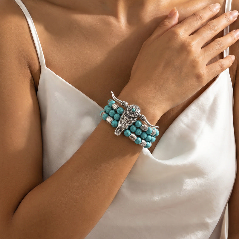 Cuff bracelet by Yoshan, detail view 2