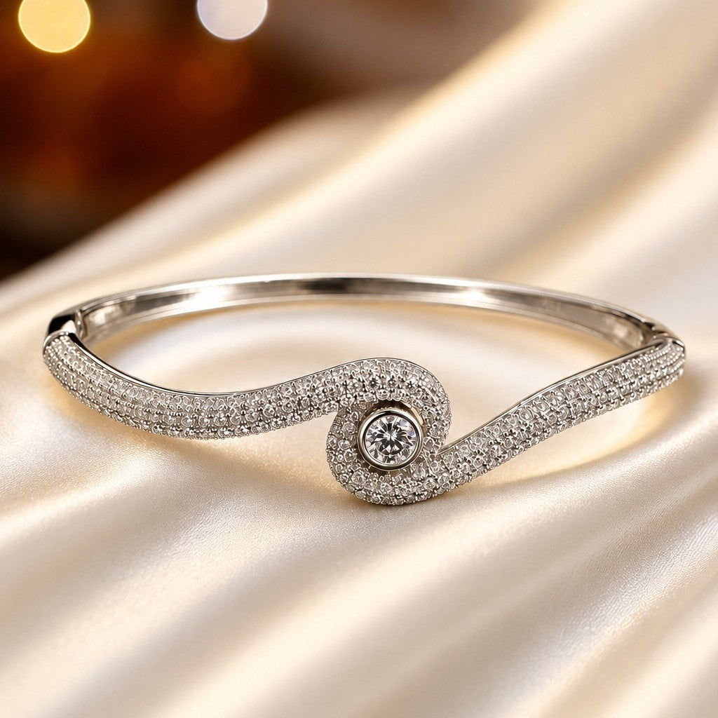 Cuff bracelet by Yoshan, detail view 5