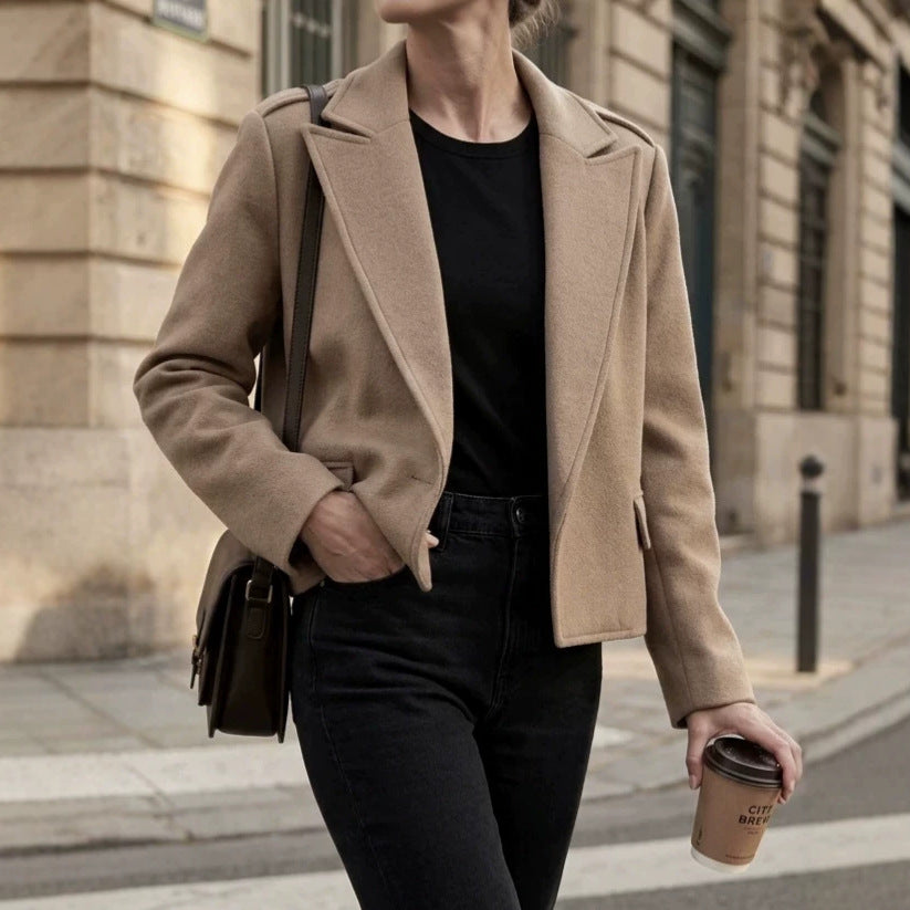 Brown / L