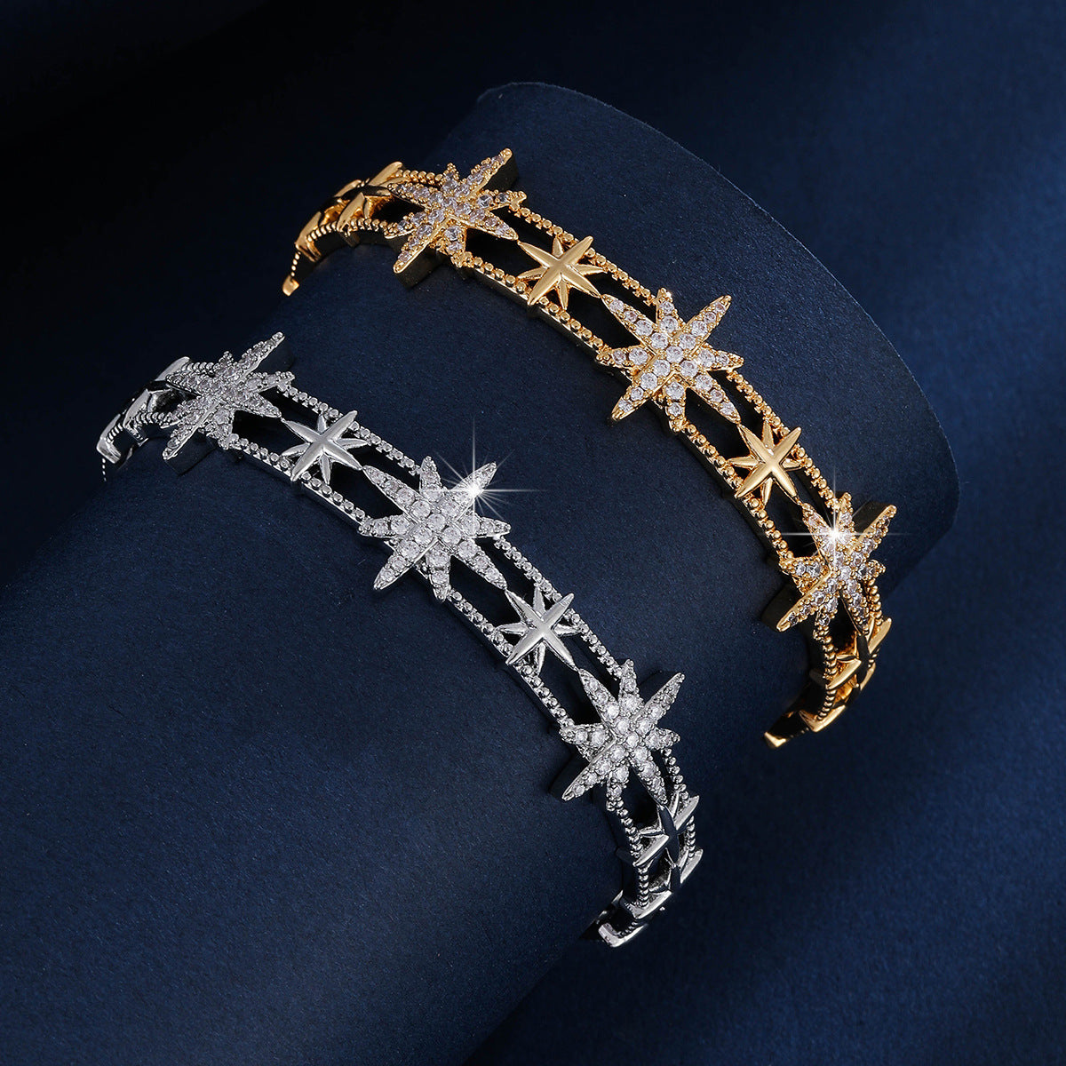 Cutout jewelry set by Yoshan, detail view 5