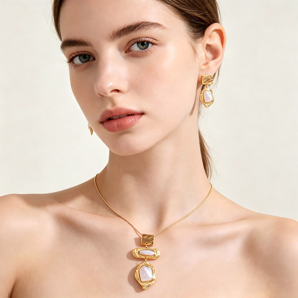 Pearl geometric earrings by Yoshan, detail view 4