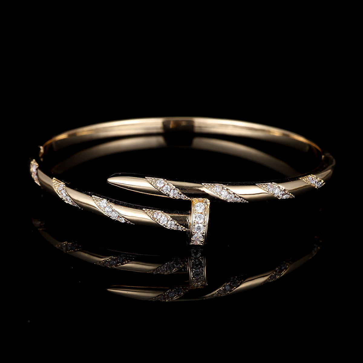 Cubic zirconia cuff bracelet by Yoshan, detail view 10