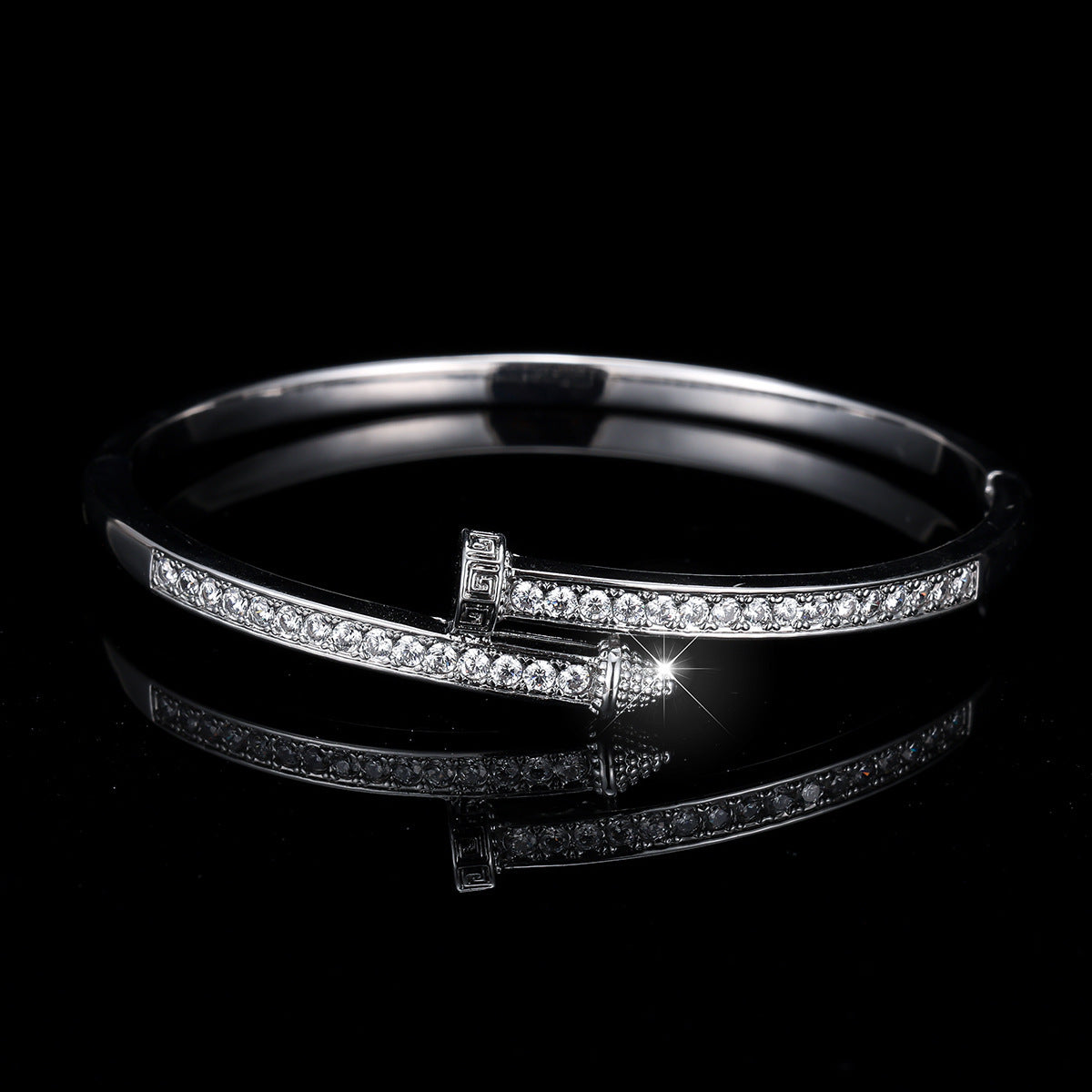 Cubic zirconia cuff bracelet by Yoshan, detail view 16