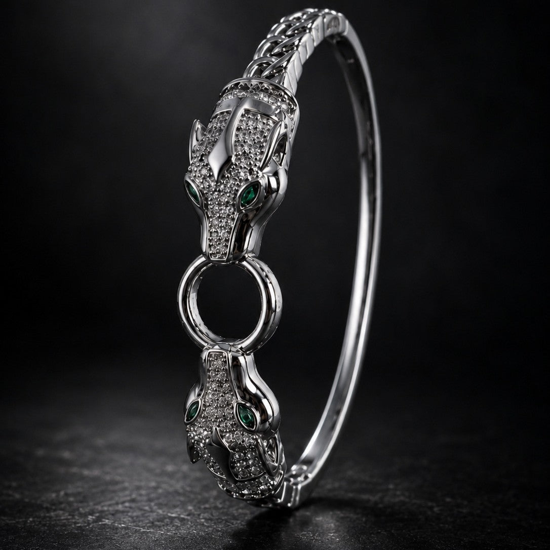 Cuff bracelet by Yoshan, detail view 5