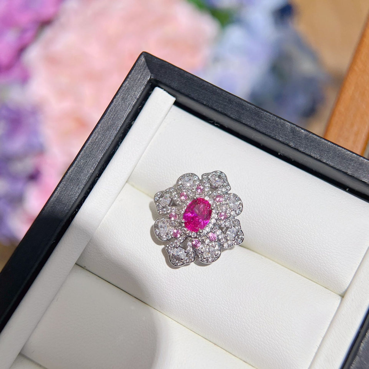 Cubic zirconia jewelry set by Yoshan, detail view 2