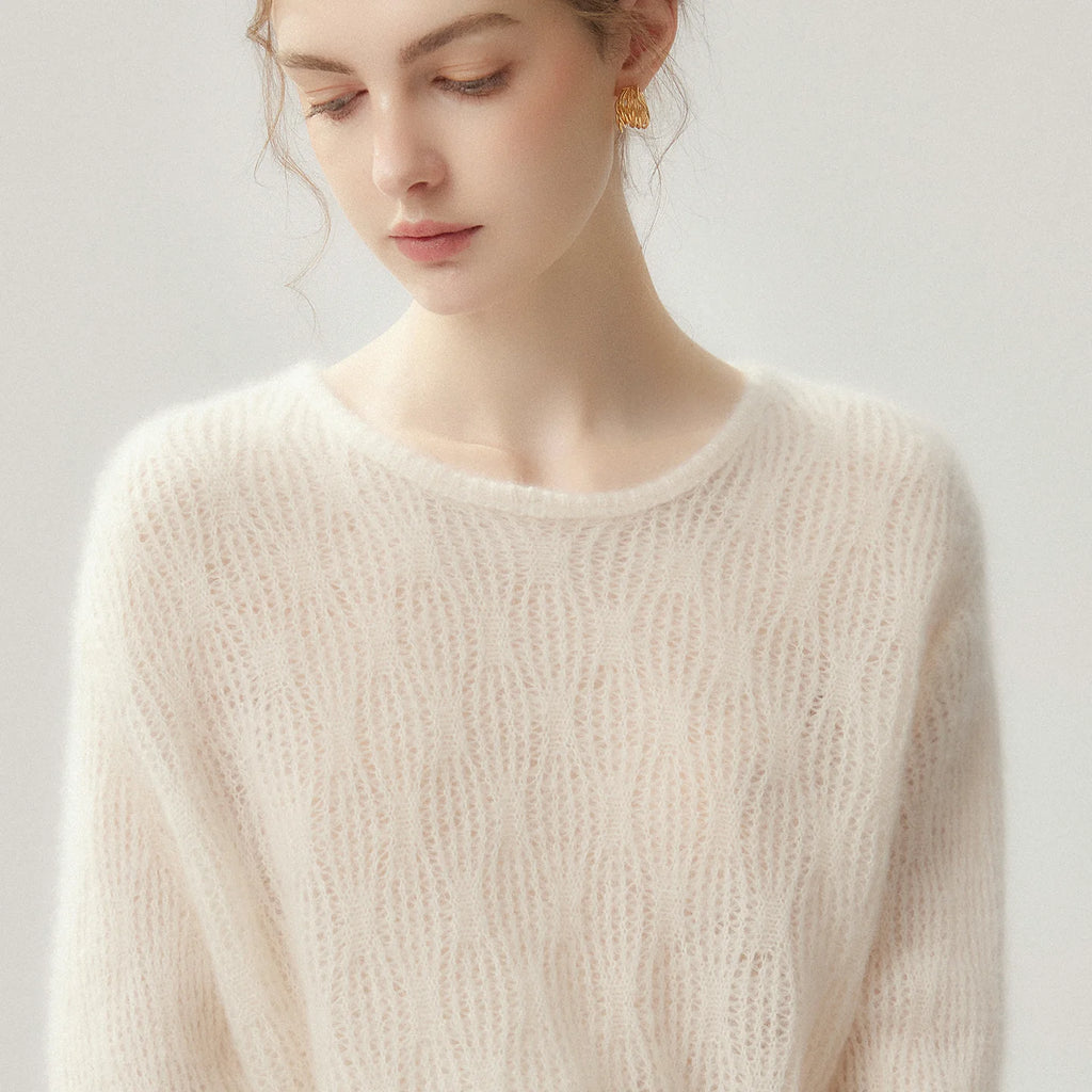 White / M
