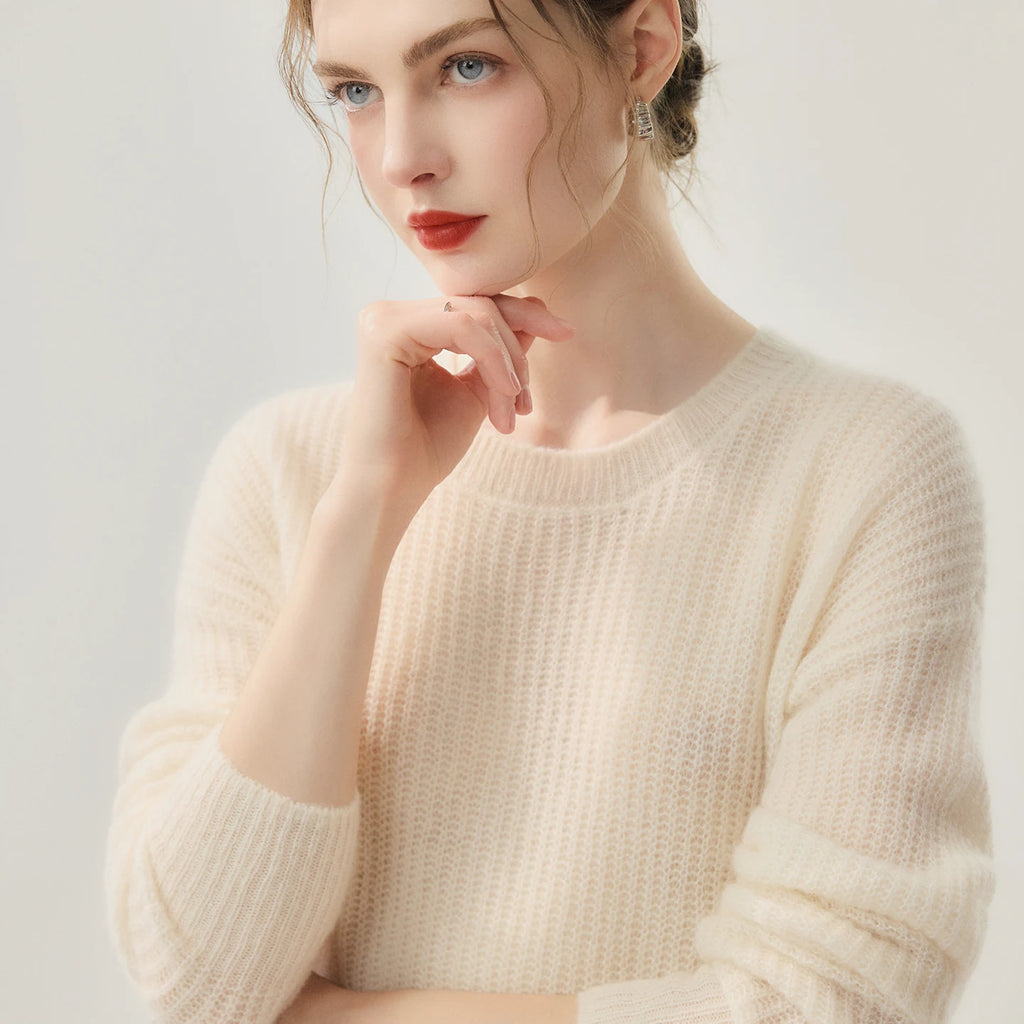 White / M