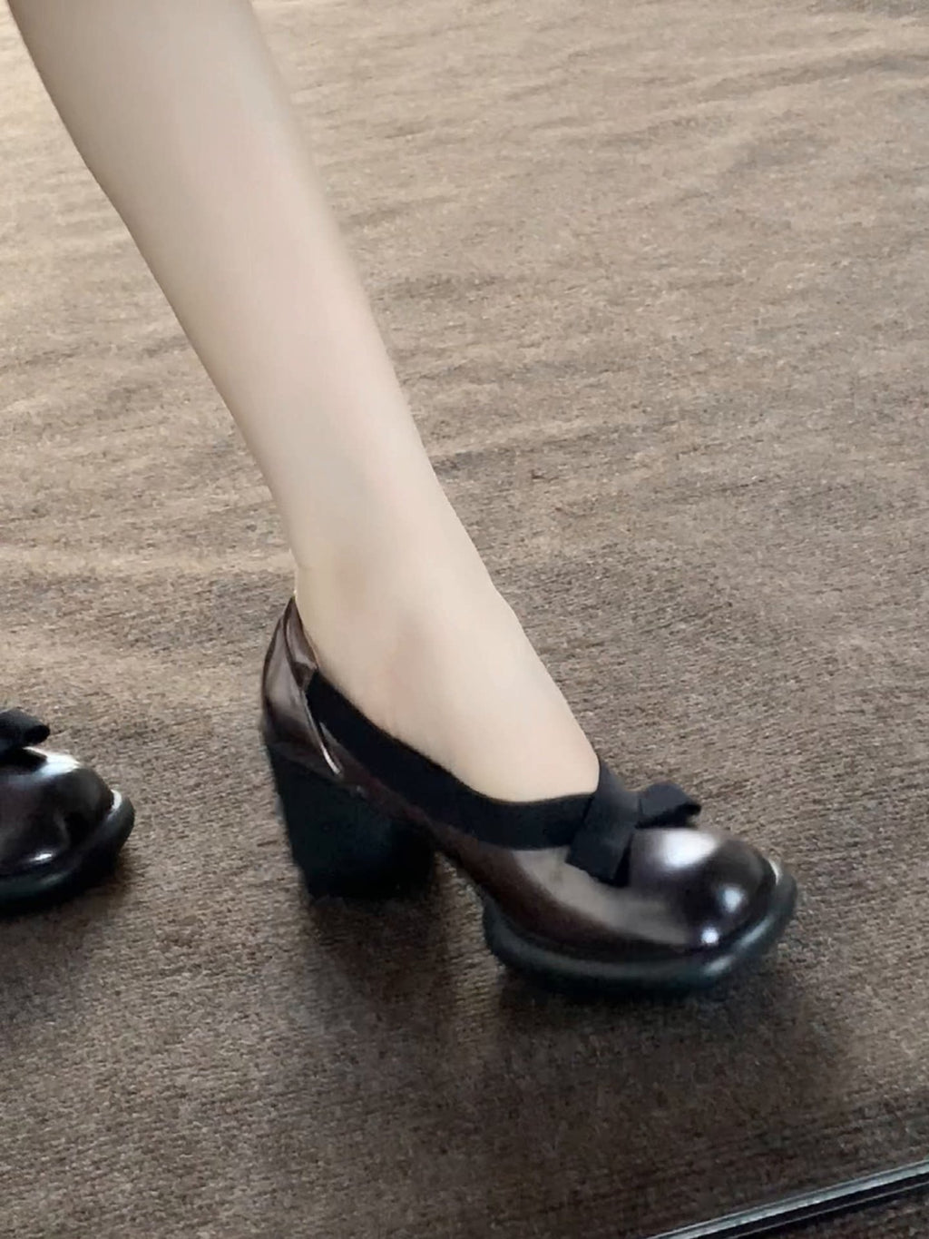 Chunky Sole Leather Petite Mary Jane Pumps for Women