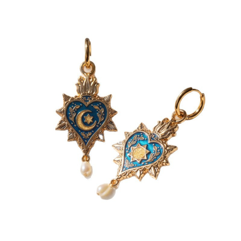 Pearl retro drop earrings by Yoshan, detail view 6
