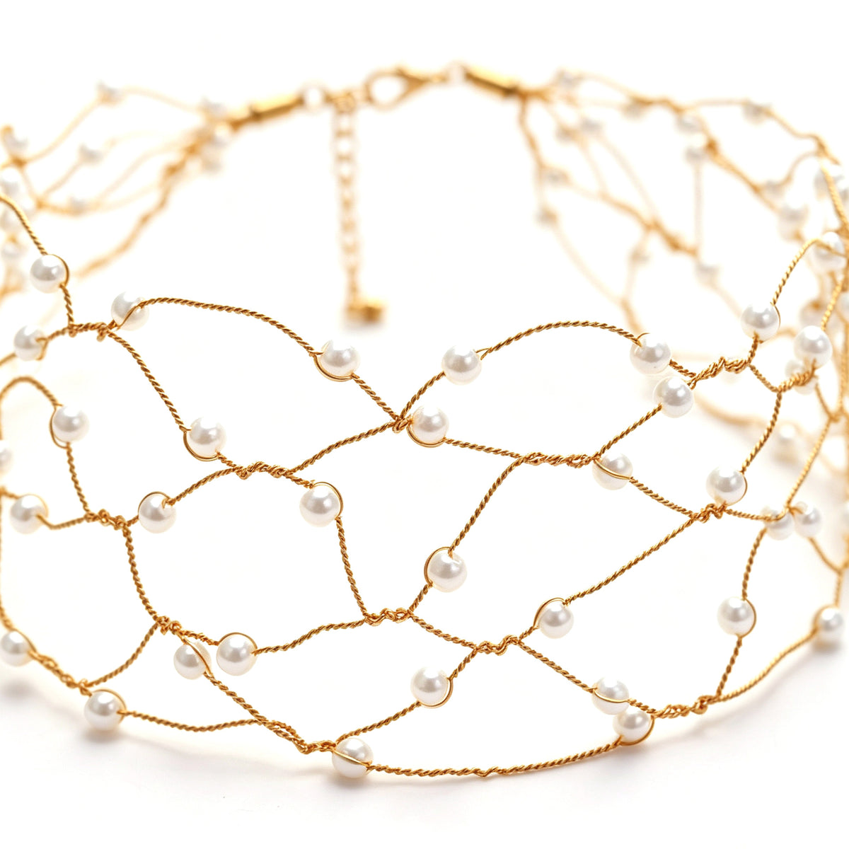 Pearl cutout necklace by Yoshan, detail view 3