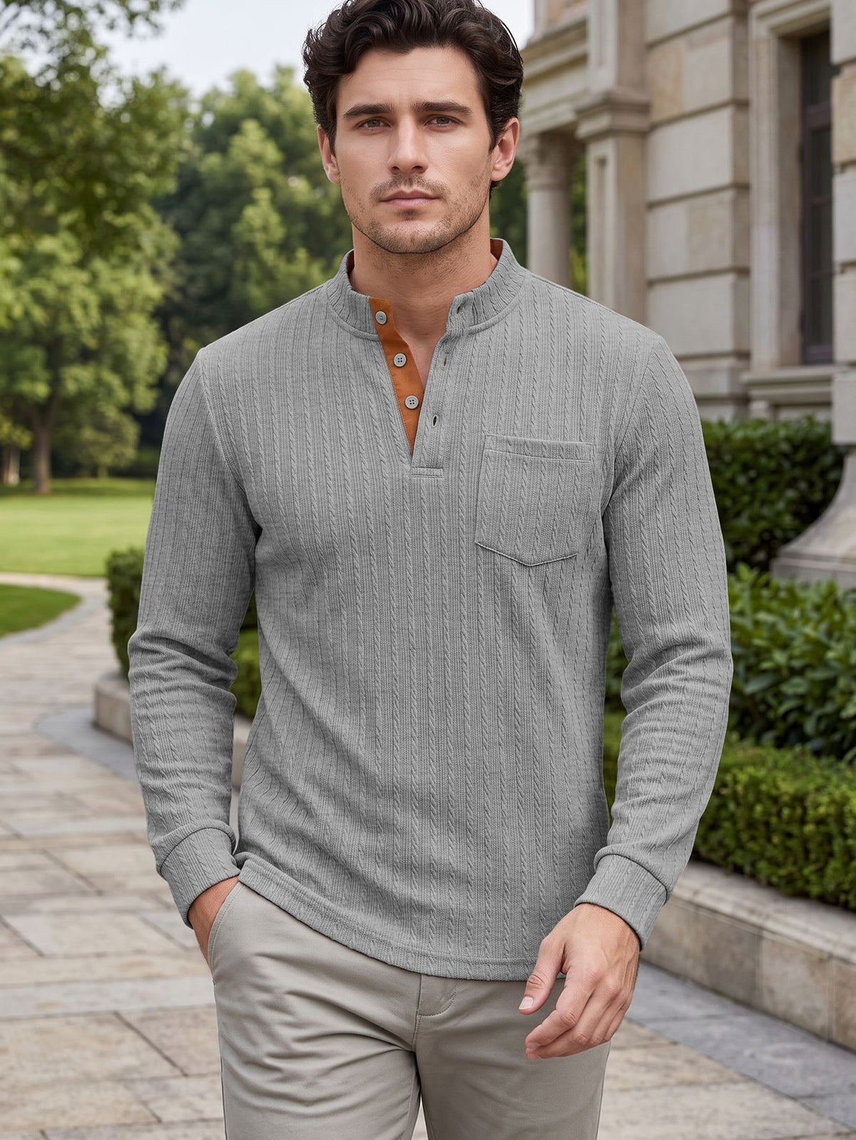 Light Grey / M