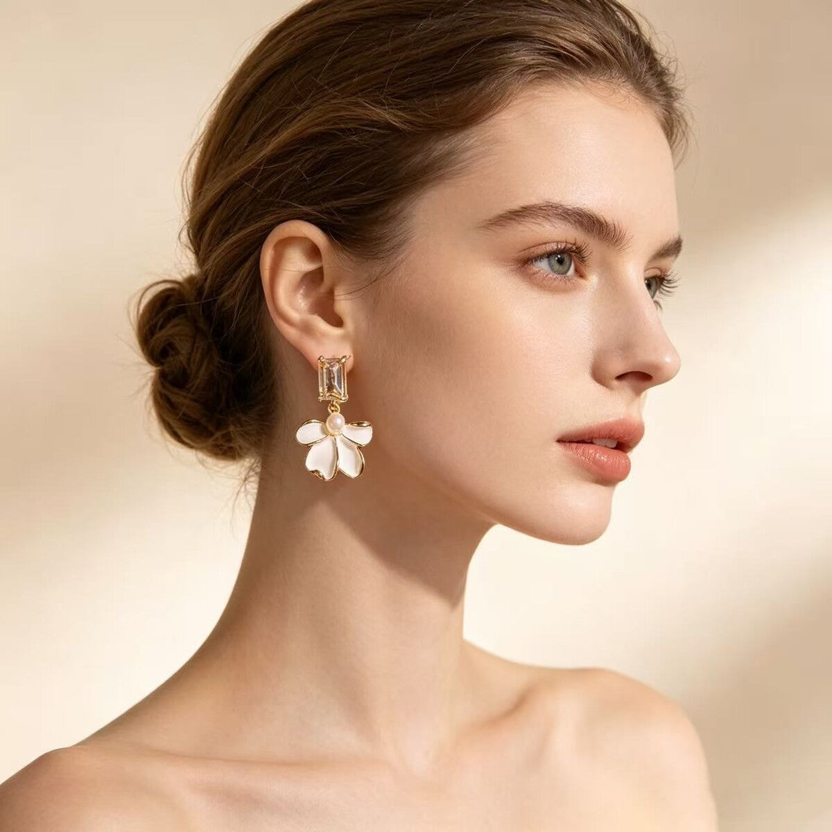Tassel earrings by Yoshan, detail view 4