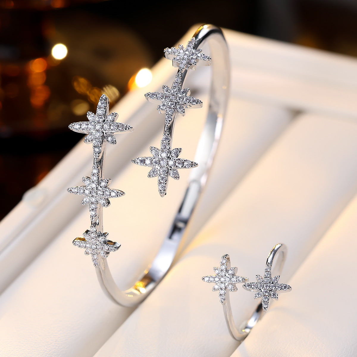 Cuff bracelet by Yoshan, detail view 3