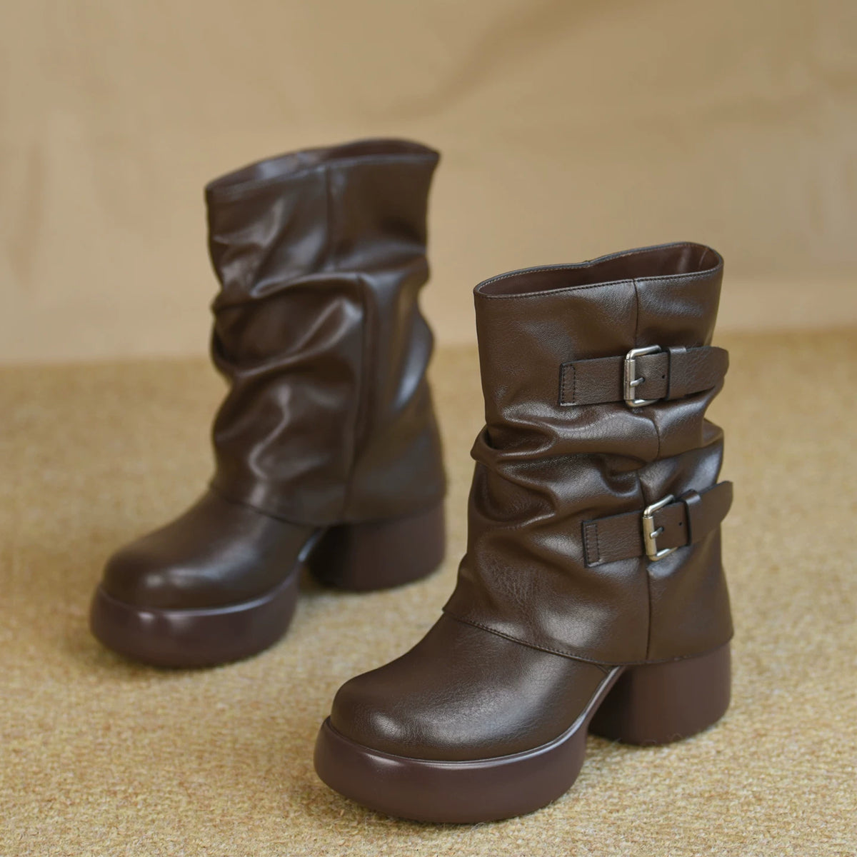 Brown (fleece lining) / EU 34