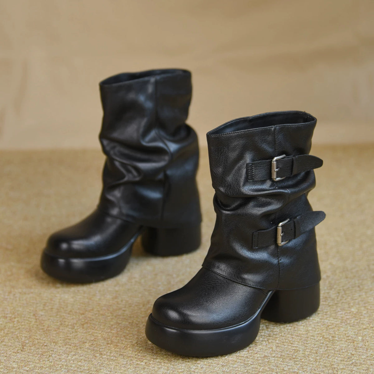 Black (fleece lining) / EU 34