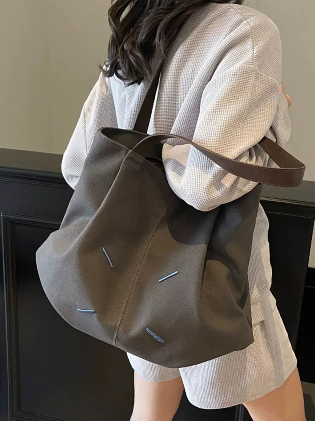 Large-Capacity Canvas Office Workwear Casual Market Tote Bag for Work and Travel School Everyday Date Night Holiday Gift