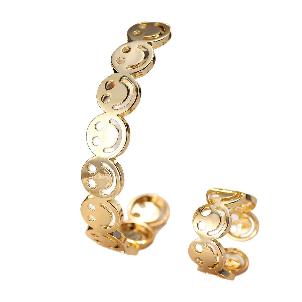 Cutout jewelry set by Yoshan, detail view 7