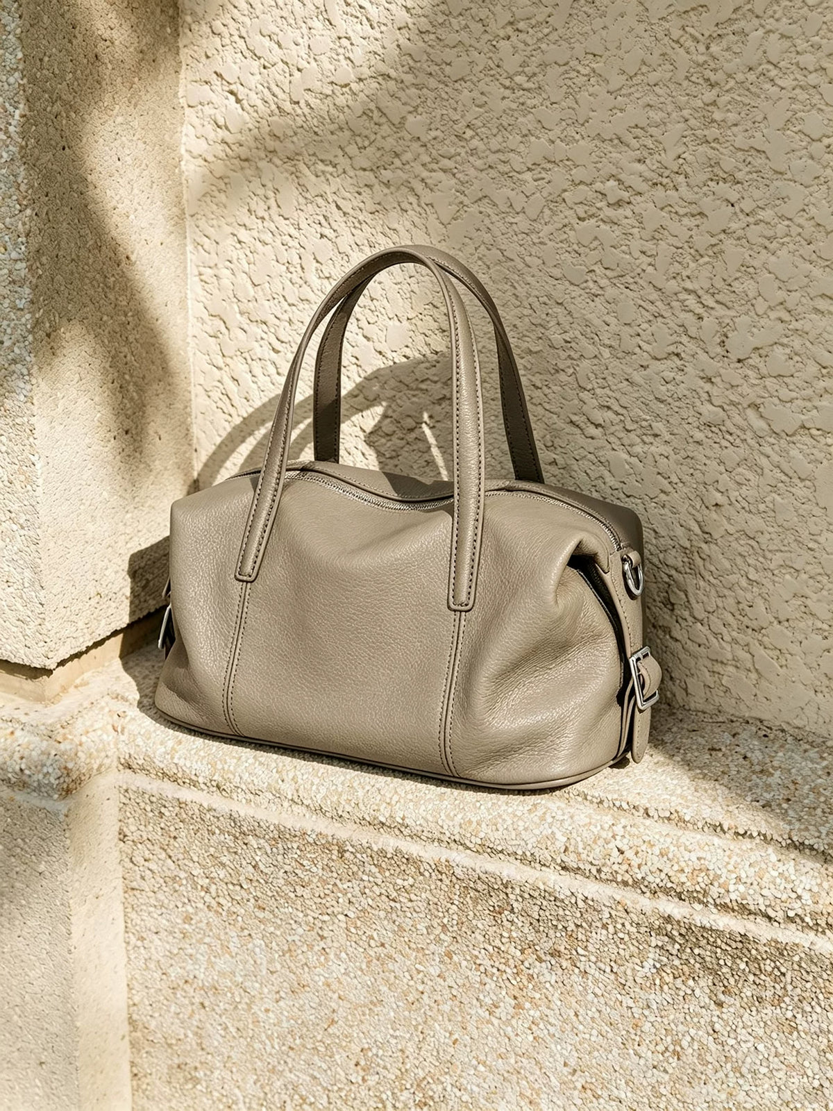 Women's Large-Capacity Office Leather Workwear Boston Bag Hobo for Everyday Use Travel School Weekend