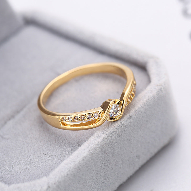 Gold crystal jewelry set by Yoshan