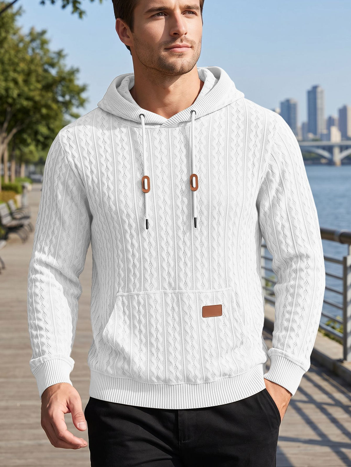 White / L