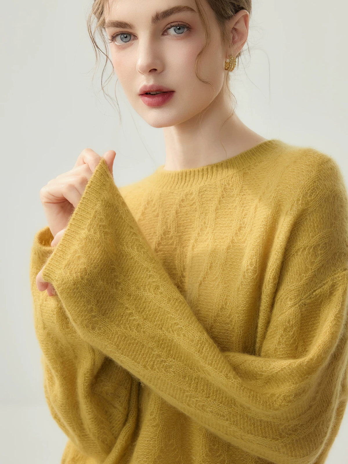 Women's Fall Winter Oversized Relaxed Sweater Knit Pullover Top for Casual Outfits Spring Travel Office Everyday Date Night