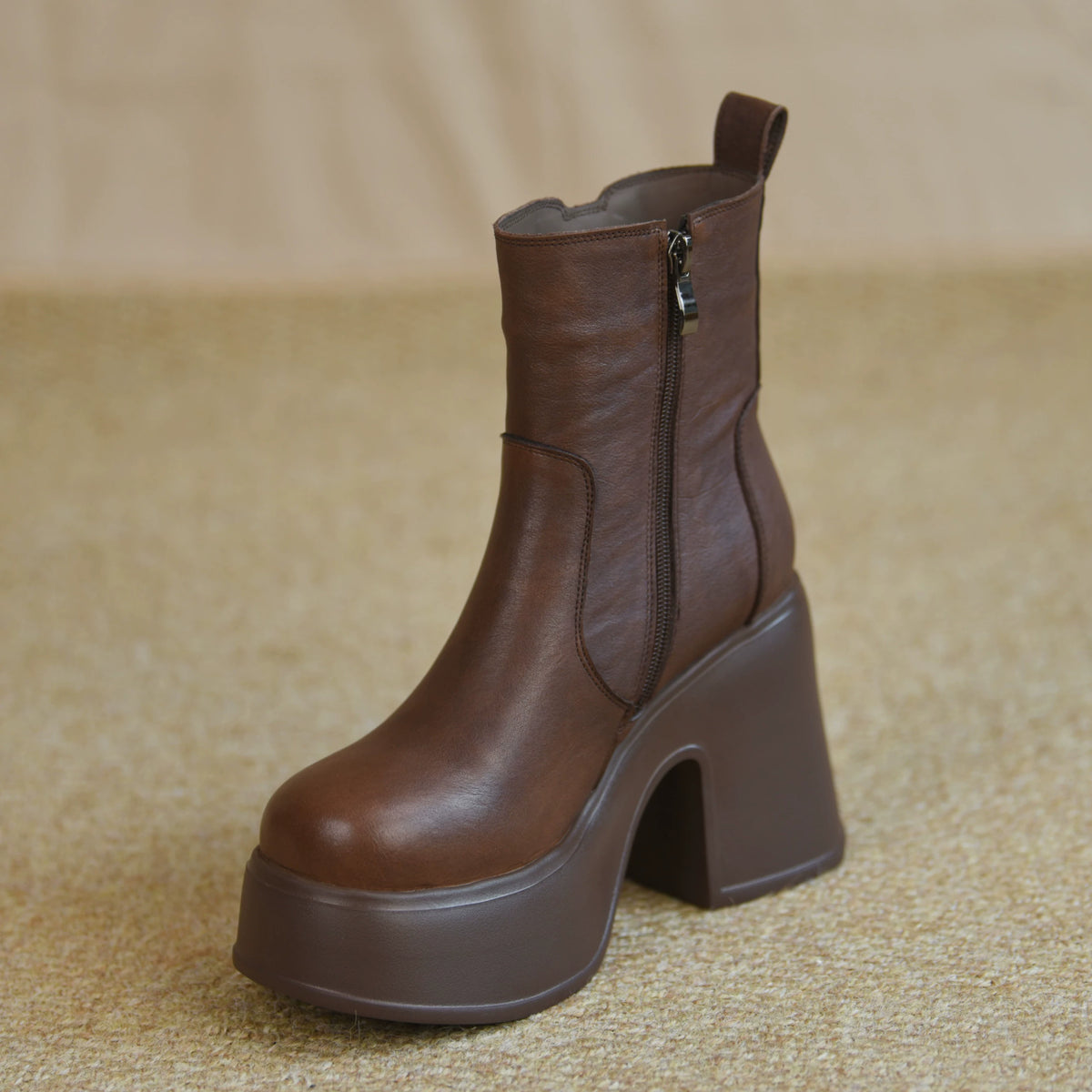 Women's Winter Chunky Sole Platform Fleece-Lined Block Heel High Heel Retro Ankle Boots for Fall Outfits Streetwear Office and Weekend Everyday Wear