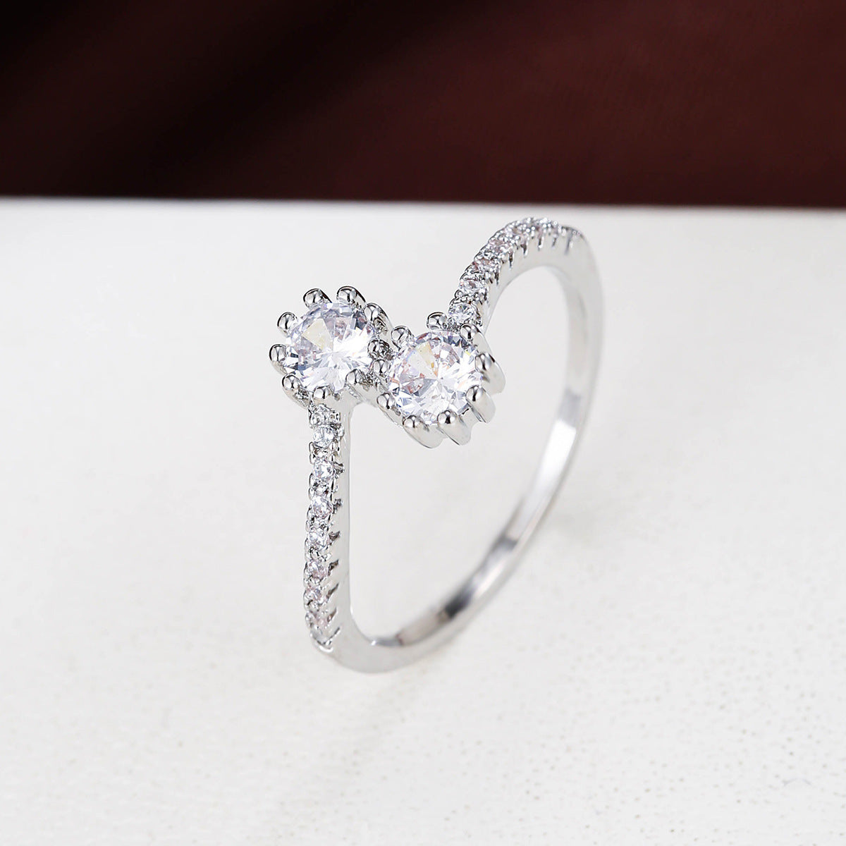Cubic zirconia jewelry set by Yoshan, detail view 2