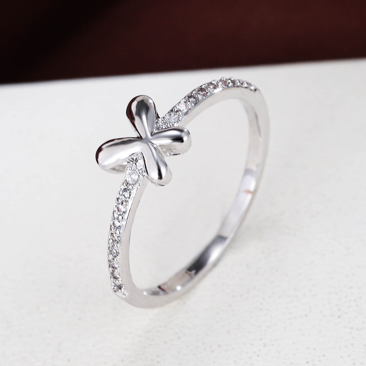 Cubic zirconia jewelry set by Yoshan, detail view 7