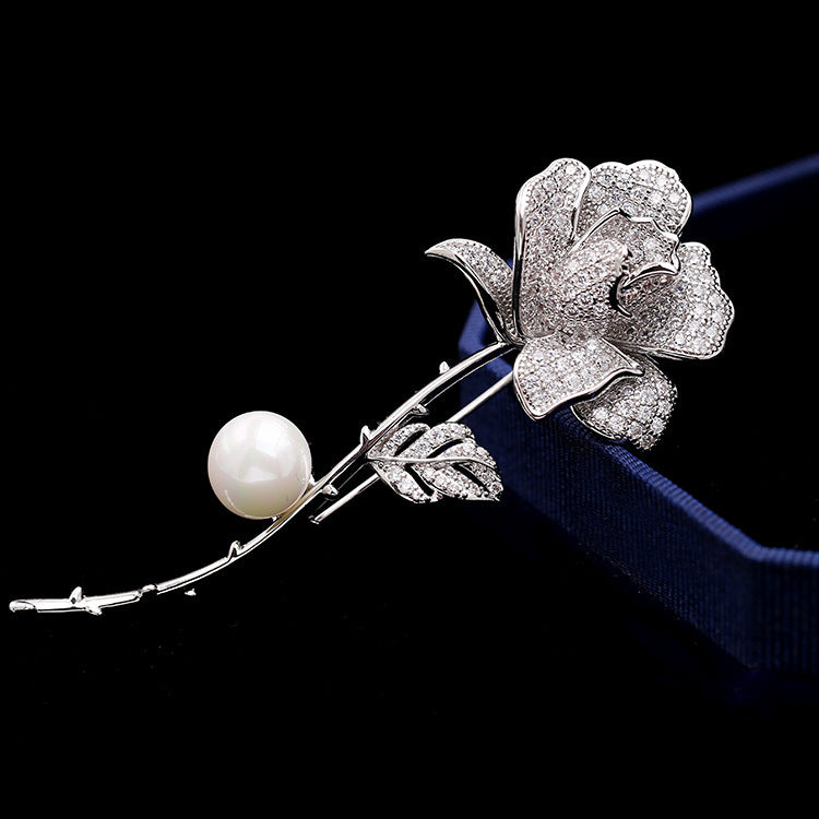 Cubic zirconia floral jewelry set by Yoshan, detail view 3