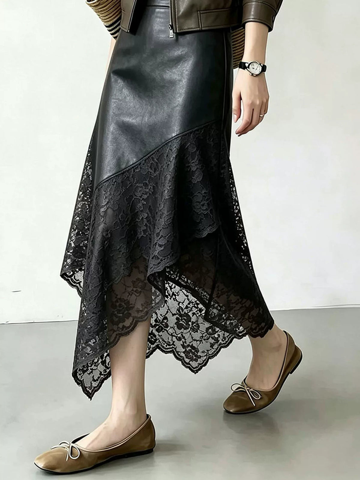 Women's Black Lace Leather-look High-waist Slim-fit Asymmetric Clothing Top Weekend Everyday Slimming
