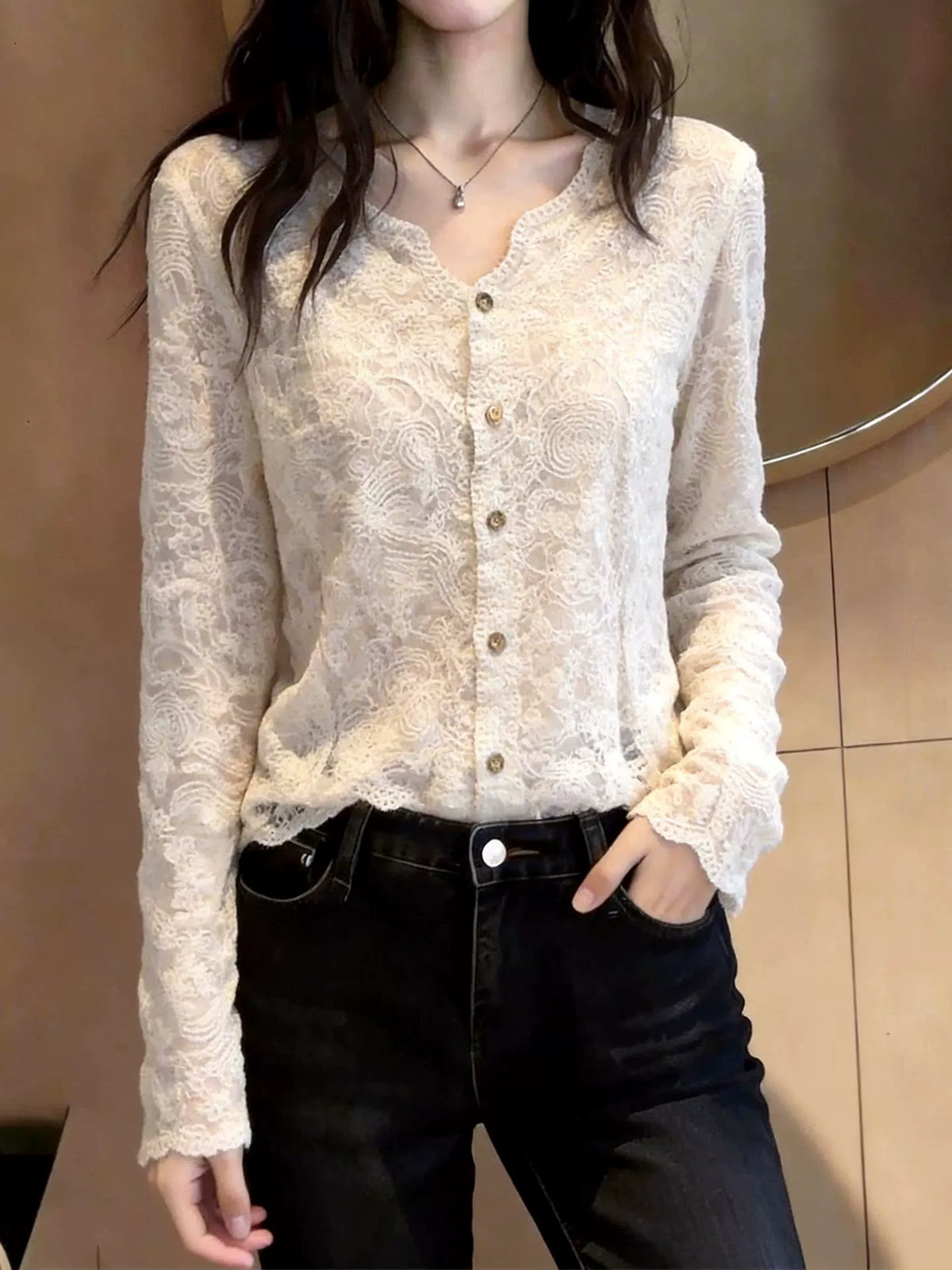 Women's V-Neck Lace Long Sleeve French-Inspired Cardigan for Office Outfits Everyday Work Date Night Fall Winter