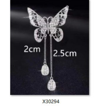Tassel jewelry set by Yoshan, detail view 6
