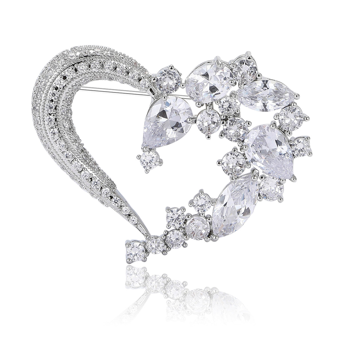 Cubic zirconia jewelry set by Yoshan, detail view 4
