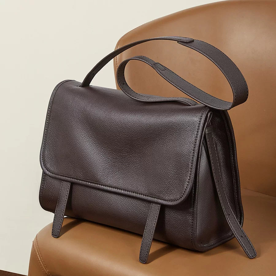 Large-Capacity Office Leather Workwear Retro Messenger Bag Backpack for Gym and Travel School