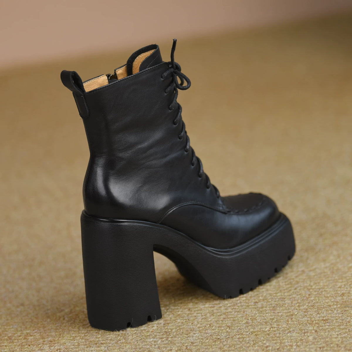 Women's Winter Chunky Sole Fleece-Lined Block Heel High Heel Lace-Up Martin Combat Boots Ankle for Fall Outfits Streetwear Office and Weekend Everyday Wear