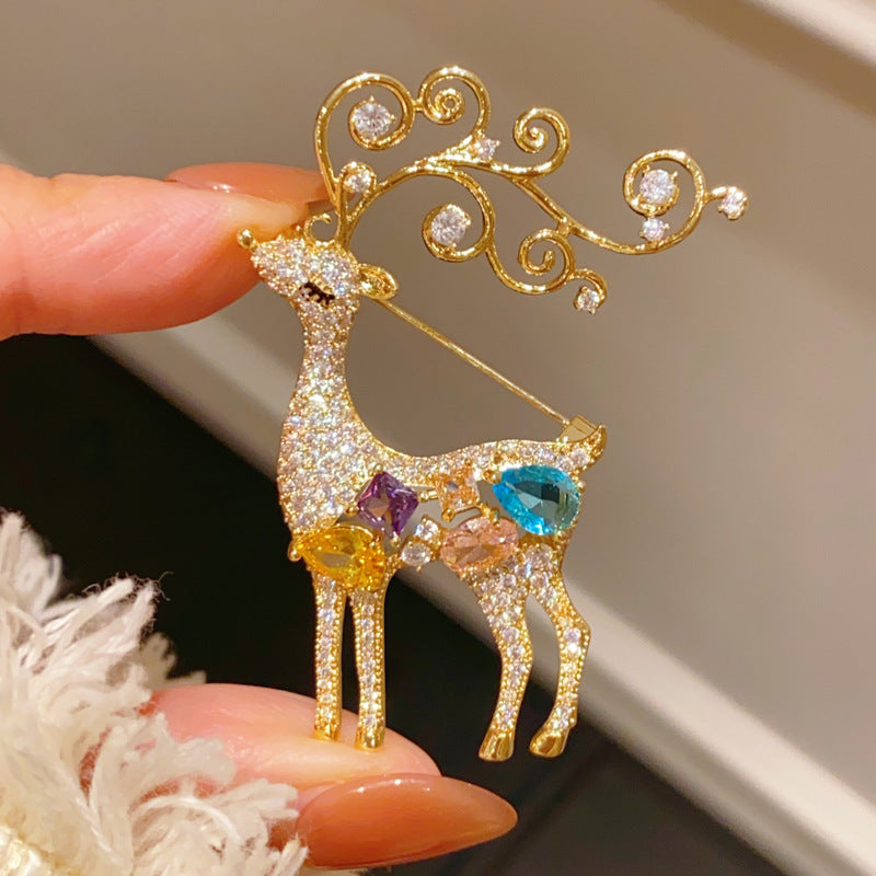 Cubic zirconia jewelry set by Yoshan, detail view 3