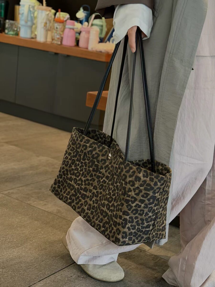 Women's Large-Capacity Leopard Brown-Tone Tote Bag Shoulder Crossbody Purse Work and Travel Office