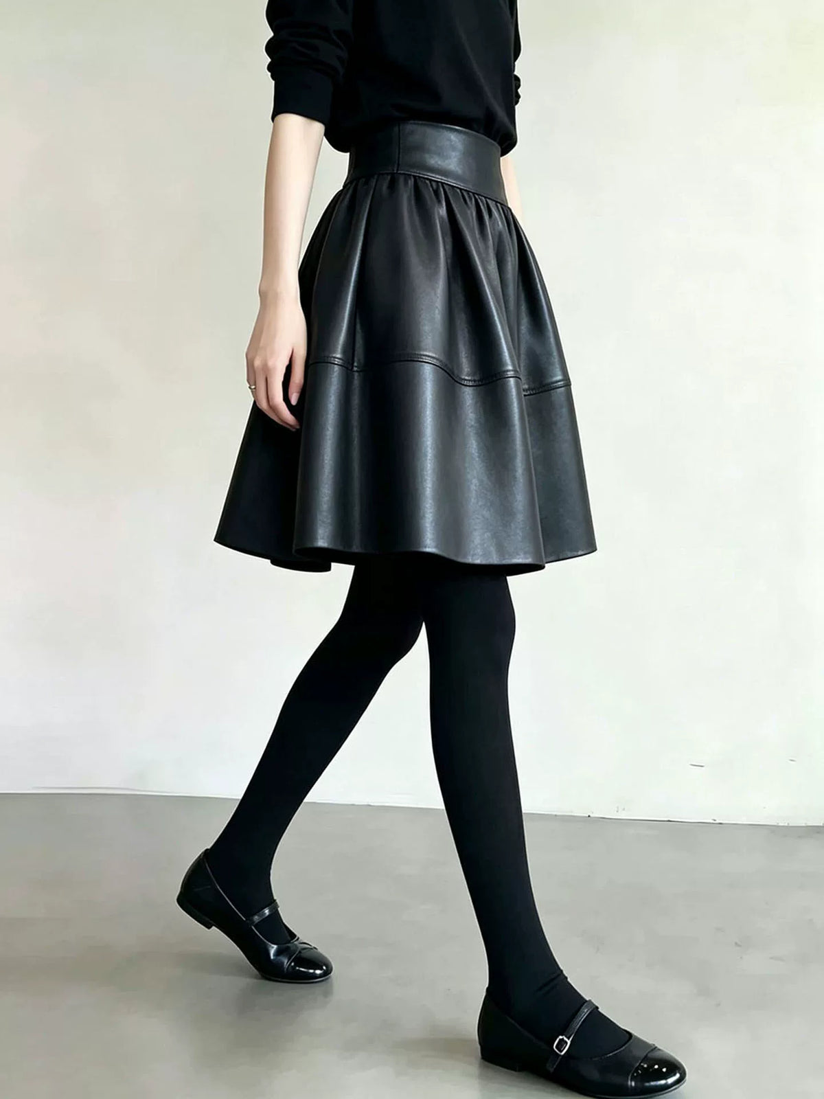 Women's Black Leather-look High-waist Slim-fit Skirt for Summer Outfits Office Weekend Slimming Everyday Date Night