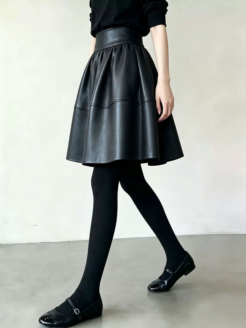 Women's Black Leather-look High-waist Slim-fit Skirt for Summer Outfits Office Weekend Slimming Everyday Date Night