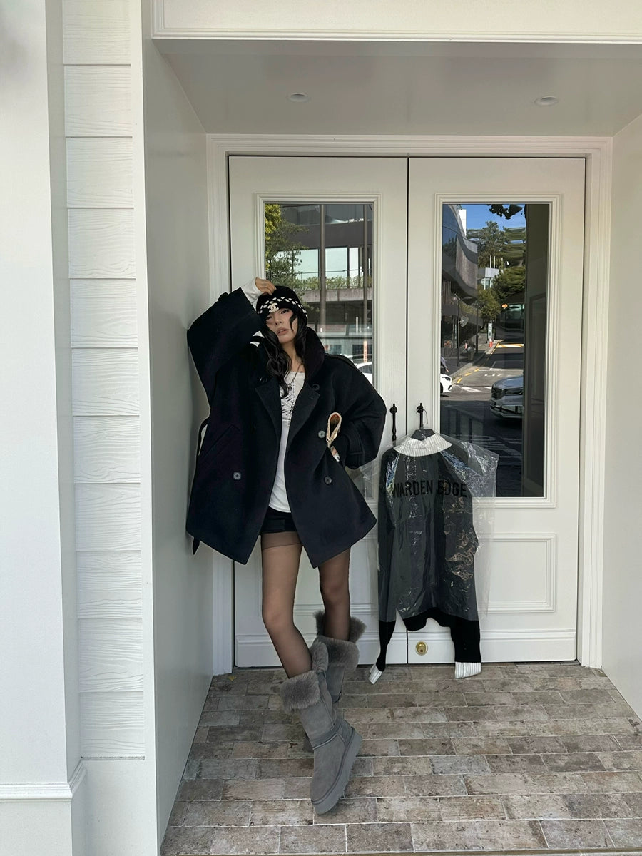 Women's Slim-Waist Black Mandarin Collar Fleece-Lined Oversized Winter Coat for Fall Layering Travel Office Holiday Date Night