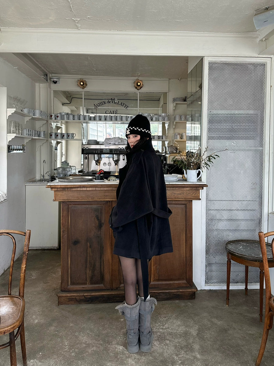 Women's Slim-Waist Black Mandarin Collar Fleece-Lined Oversized Winter Coat for Fall Layering Travel Office Holiday Date Night
