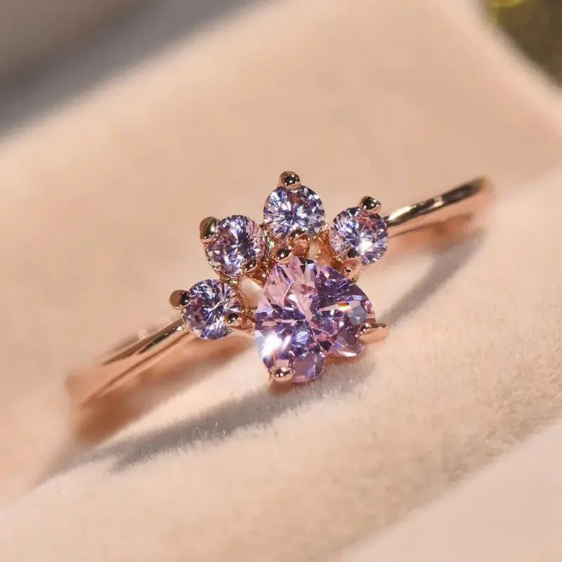 Cubic zirconia ring by Yoshan, detail view 4