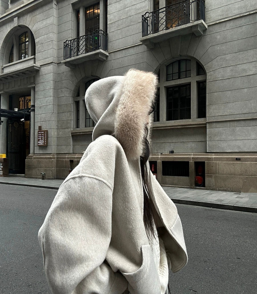 Women's Wool Fur-Collar Apricot Fleece-Lined Cropped Winter Coat for Fall Layering Travel Office Holiday Date Night