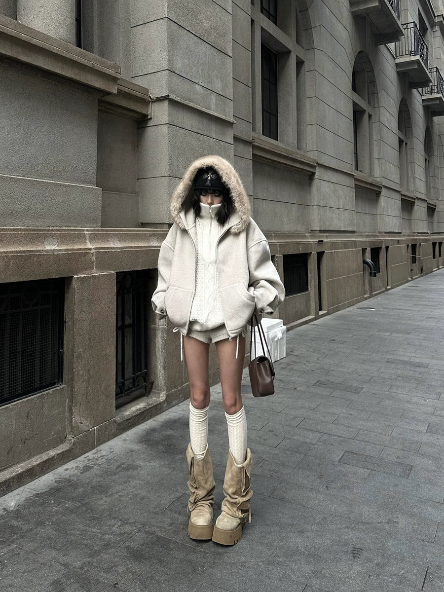 Women's Wool Fur-Collar Apricot Fleece-Lined Cropped Winter Coat for Fall Layering Travel Office Holiday Date Night